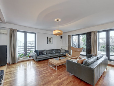 Penthouse fabulos cu terasa VIP la Bd Decebal, 2 locuri de parcare incluse