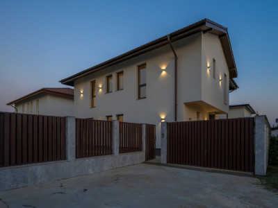 Casa finalizata! TUNARI 3 sau 4 dormitoare la 3 min de Scoala Americana
